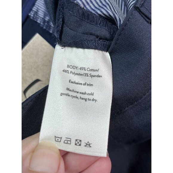 Tilley Wanderer Brooks Pants Wanderer Collection Navy Size 32 NWT Gorpcore - Picture 7 of 10